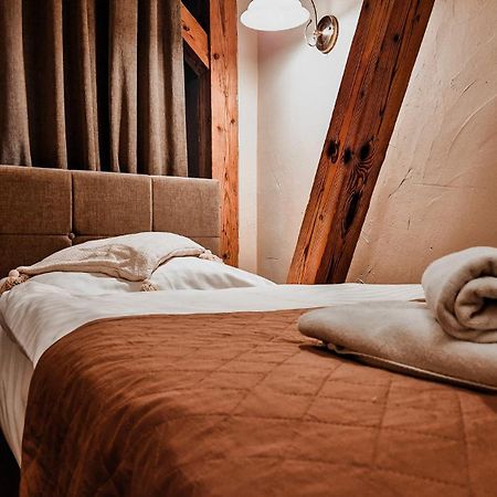 Hotel Zamkowy Mlyn كرابكوفيتسي المظهر الخارجي الصورة