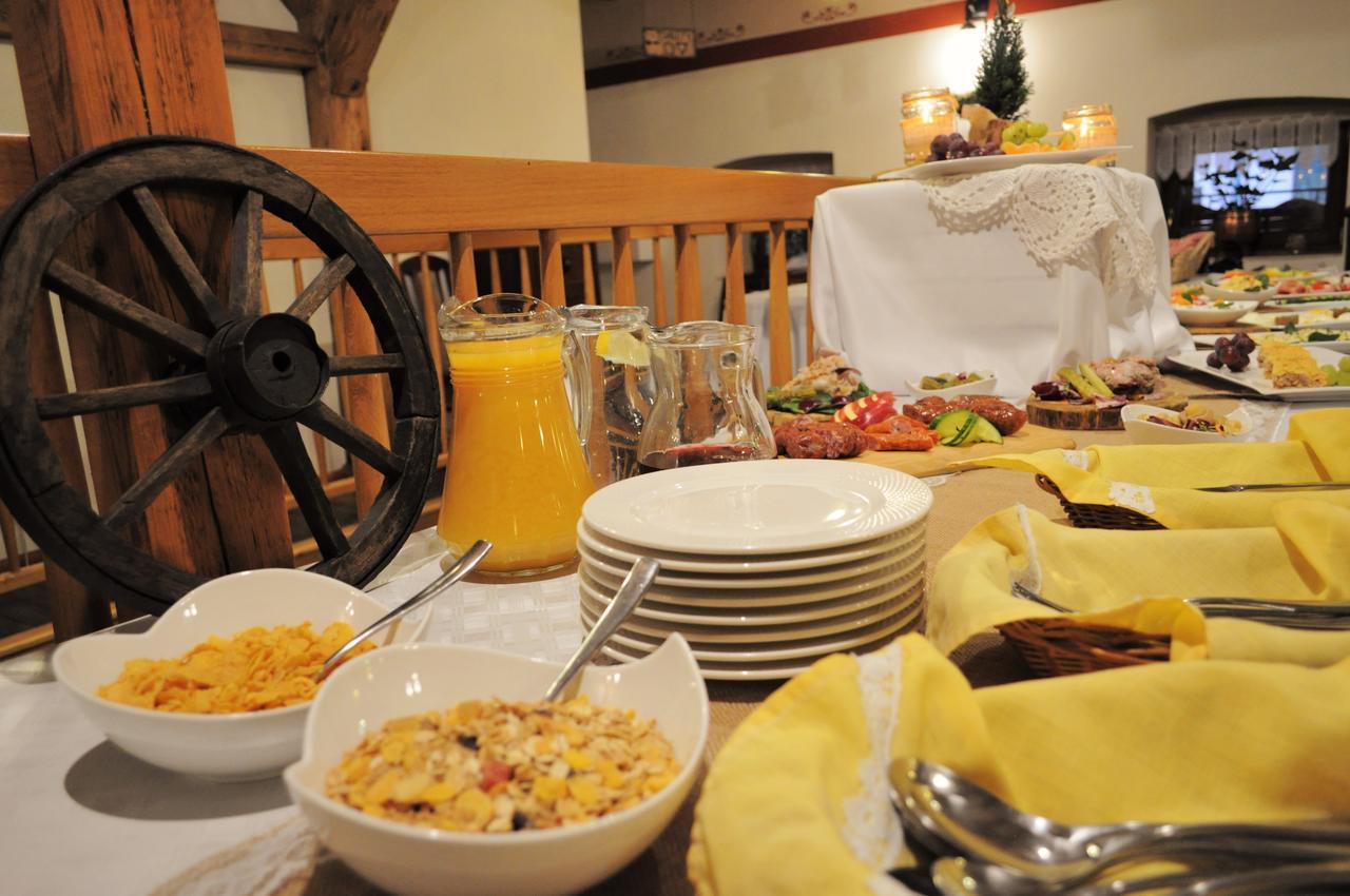 Hotel Zamkowy Mlyn كرابكوفيتسي المظهر الخارجي الصورة